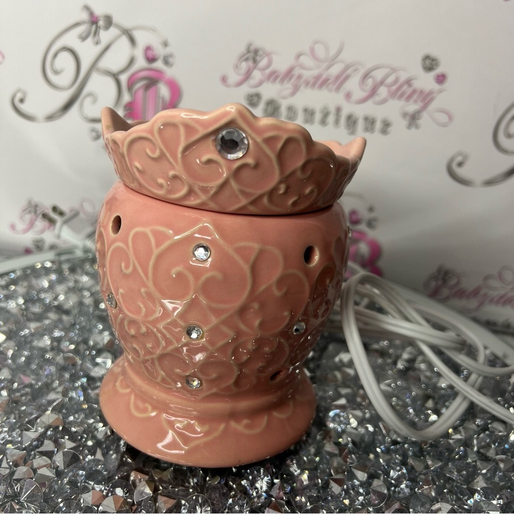Scentsy Pink Tiara Crown Princess Rhinestone Candle Wax Warmer retired plug in